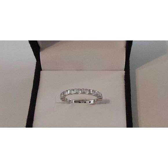 2.5 Ct. Round Diamond Simulant & Bar Eternity Band Ring Sz 7~925 Sterling Silver - Picture 1 of 4